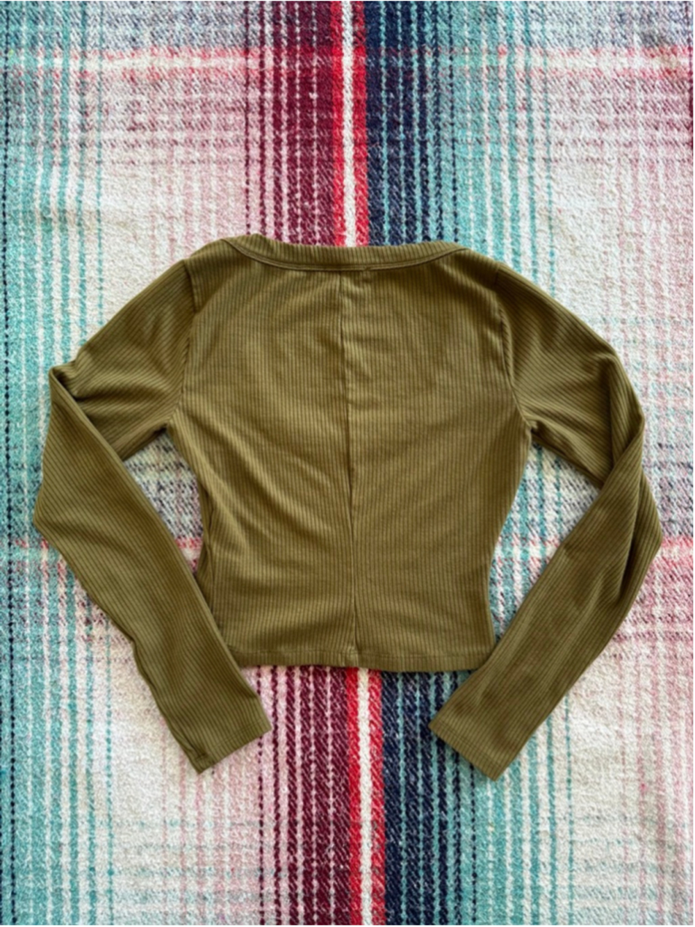 Women's Reformation Olive Green Ribbed Long Sleeve Crop Top XS - Picture 3 of 8